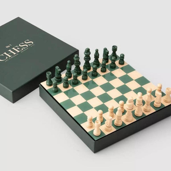 Klassisches Schachspiel als Geschenk | MERSOR